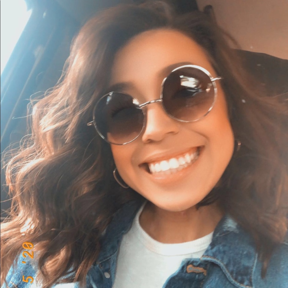 Meet your Posher, Arianna